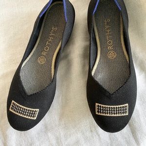 ROTHY’S Licorice Flats Gold/Blue Trim Size 9